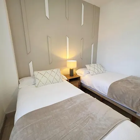 Flamingos Padierna アパート *